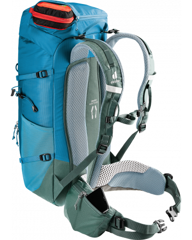 Deuter Trail 30.